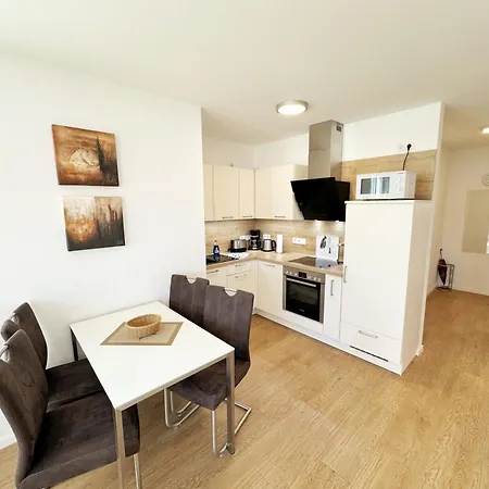 アパート Anni - Whg 04 Mit Balkon *